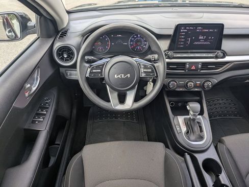 Used 2024 Kia Forte LXS FWD image 15