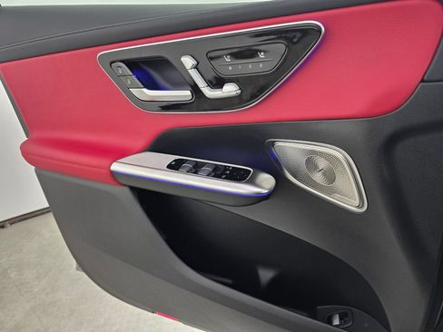 New 2027 Mercedes-Benz GLC 300 image 16