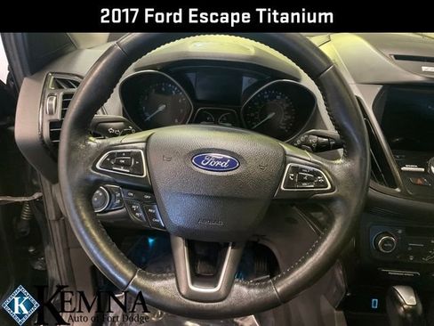Used 2017 Ford Escape Titanium image 15