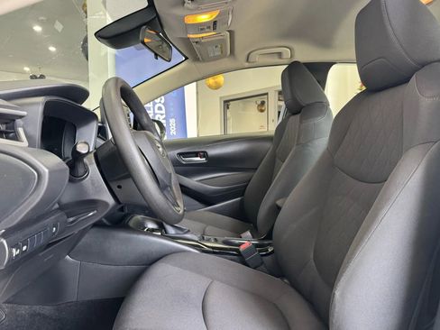 Used 2020 Toyota Corolla LE image 8