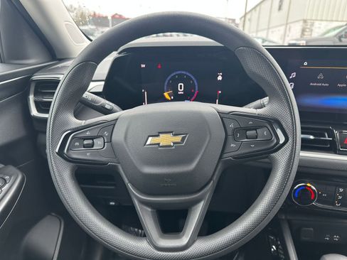 Used 2025 Chevrolet TrailBlazer LT image 25