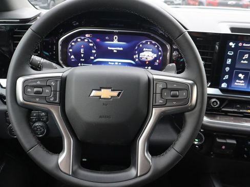 New 2026 Chevrolet Silverado 1500 LTZ w/ LTZ Premium Package AWD/4WD image 7