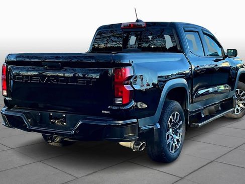 Used 2024 Chevrolet Colorado LT w/ LT Convenience Package III image 12