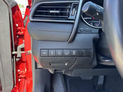 Used 2023 Toyota Camry XLE w/ Navigation Package FWD image 33