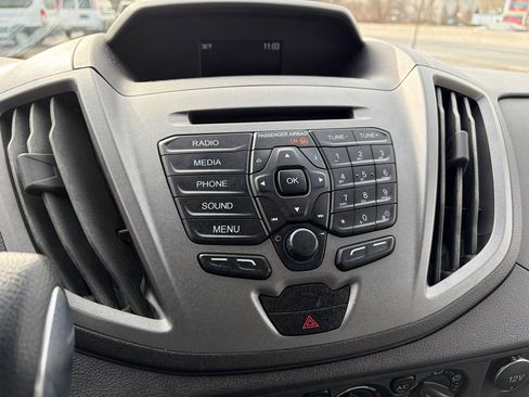 Used 2019 Ford Transit 250 T-250 148 Low Rf 9000 GVWR Sw image 19