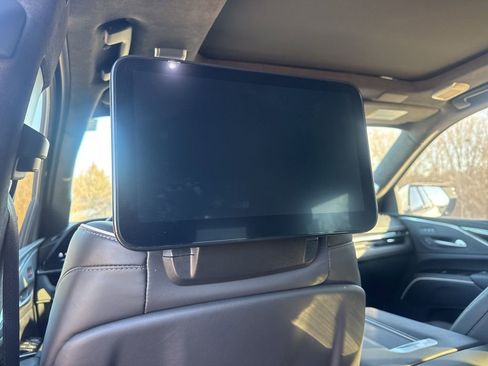 Certified 2024 Cadillac Escalade V w/ LPO, Floor Liner Package image 43