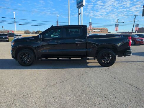 Used 2022 Chevrolet Silverado 1500 Custom image 5
