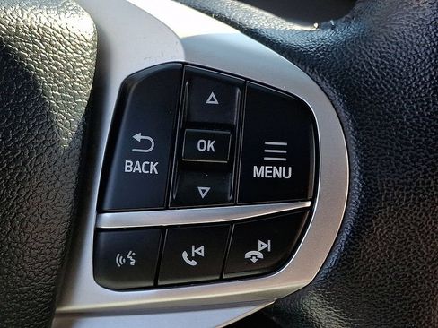 Used 2023 Ford Explorer XLT w/ Equipment Group 202A AWD/4WD image 25