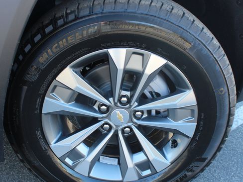 New 2026 Chevrolet Equinox LT image 21