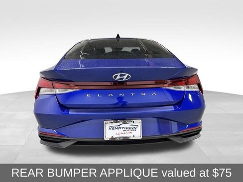 Used 2023 Hyundai Elantra SEL FWD image 8