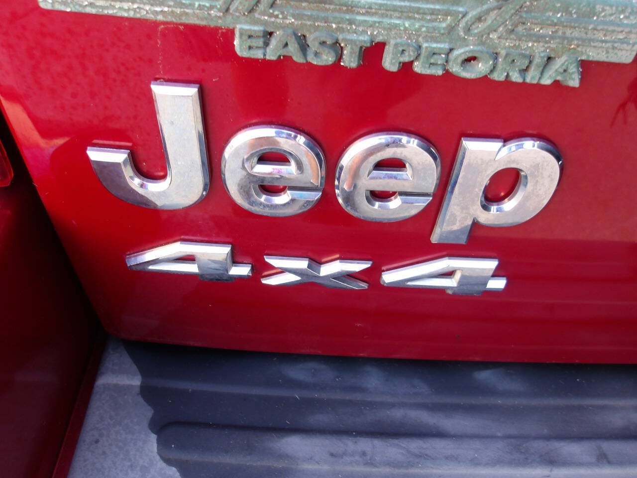 Used 2005 Jeep Liberty Limited AWD/4WD image 38