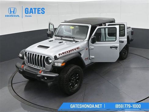 Used 2023 Jeep Gladiator Mojave image 38