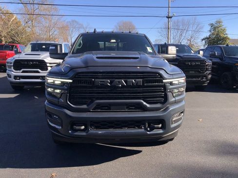 New 2026 RAM 2500 Laramie w/ Night Edition AWD/4WD image 8