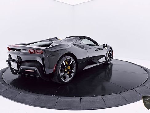 Used 2024 Ferrari SF90 Spider AWD/4WD image 24