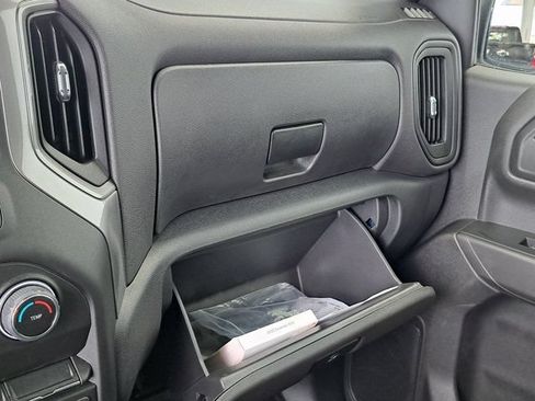 Used 2025 Chevrolet Silverado 1500 W/T w/ WT Value Package RWD image 18