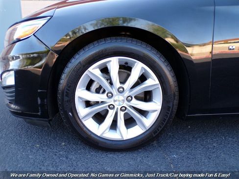 Used 2019 Chevrolet Malibu LT w/ Leather Package image 47