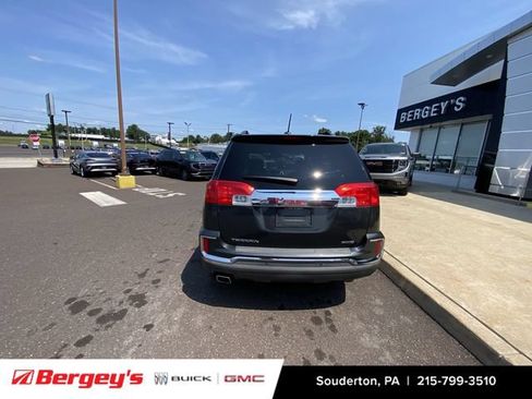 Used 2017 GMC Terrain SLT w/ Open Road Package AWD/4WD image 3