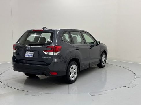 Used 2022 Subaru Forester image 6