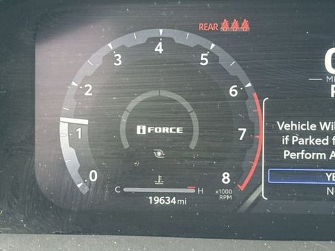Used 2025 Toyota Tacoma TRD Off-Road AWD/4WD image 15