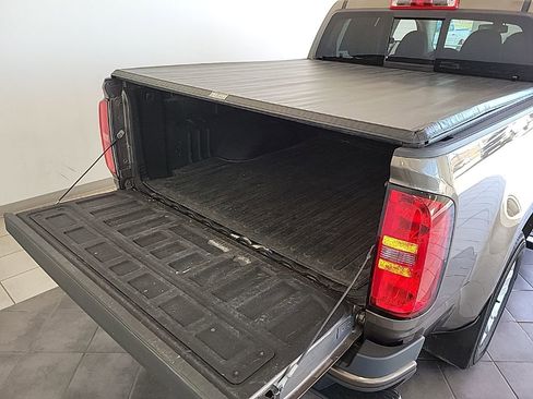 Used 2016 Chevrolet Colorado LT w/ LT Convenience Package image 14