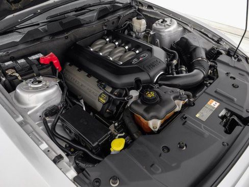 Used 2013 Ford Mustang GT Premium w/ GT Coupe Accessory Pkg 5 RWD image 40