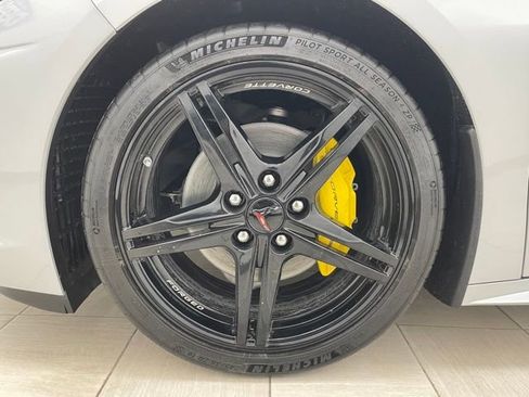 New 2026 Chevrolet Corvette Stingray Coupe w/ Battery Protection Package image 7