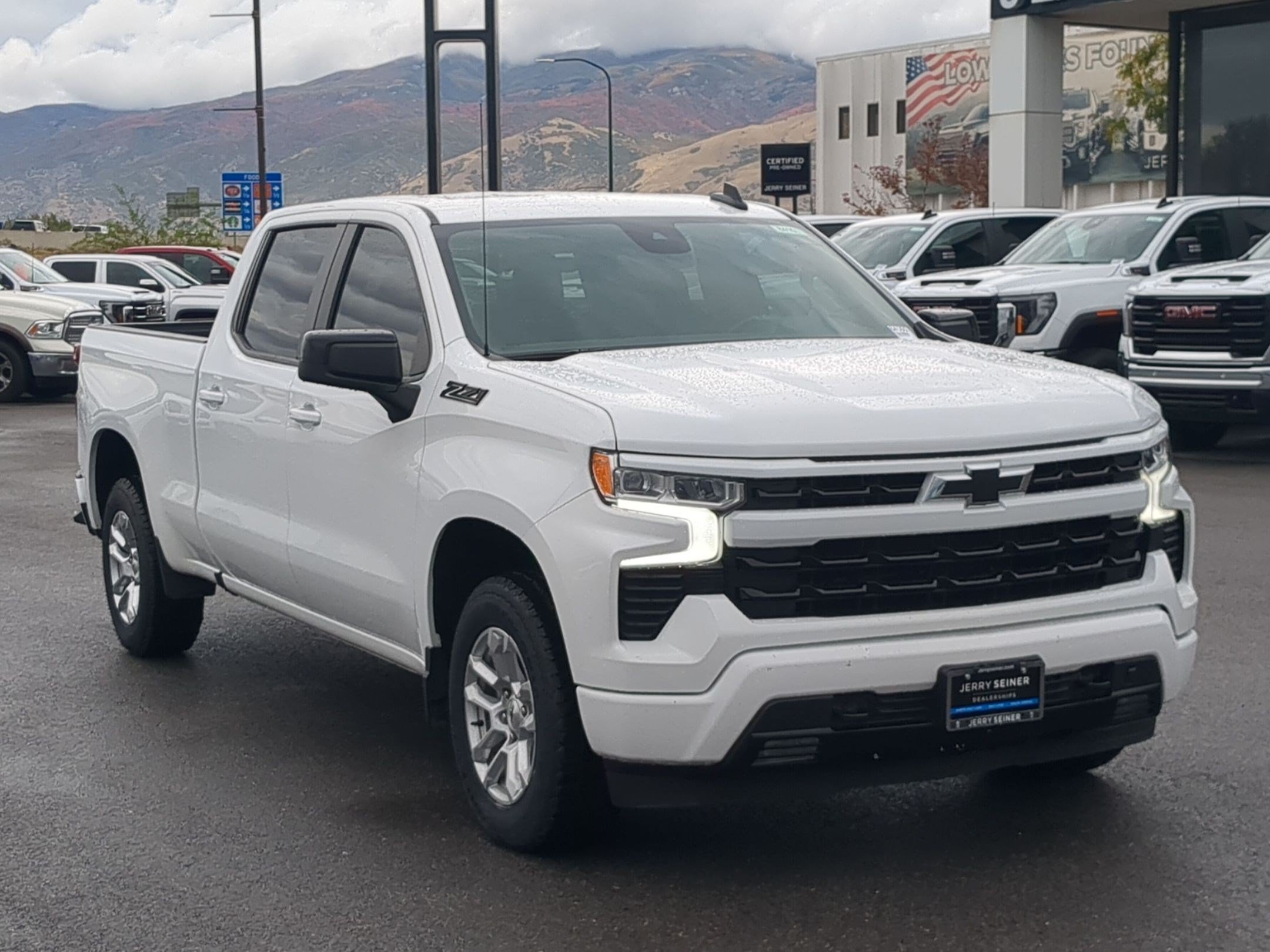 Certified 2023 Chevrolet Silverado 1500 RST AWD/4WD image 7