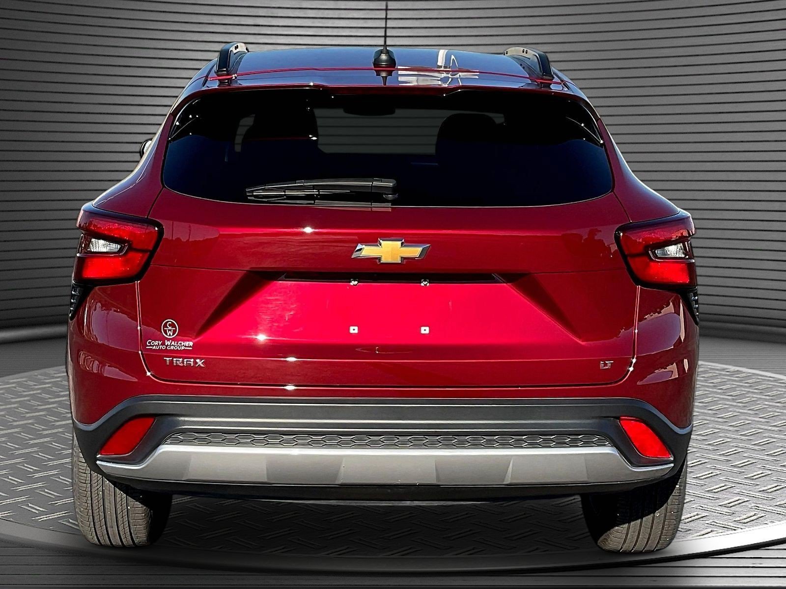 Used 2025 Chevrolet Trax LT w/ LT Convenience Package FWD image 6