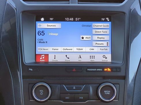 Used 2018 Ford Explorer XLT w/ Equipment Group 202A image 18