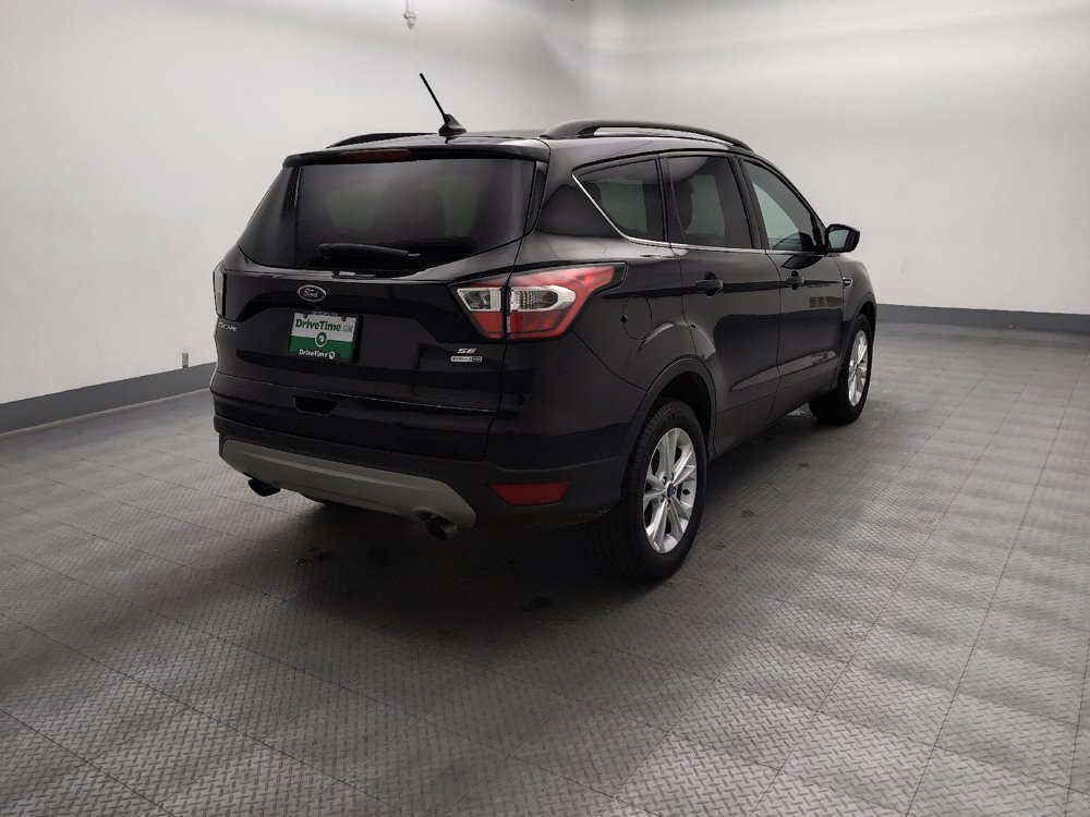 Used 2018 Ford Escape SE w/ Ford Safe & Smart Package AWD/4WD image 9