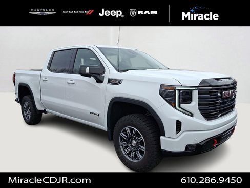 Used 2025 GMC Sierra 1500 AT4 AWD/4WD image 1