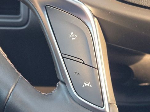 New 2025 Cadillac XT5 Luxury image 35