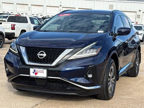 Used 2023 Nissan Murano SV image 4