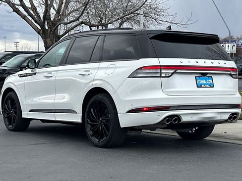 Certified 2023 Lincoln Aviator Black Label image 6