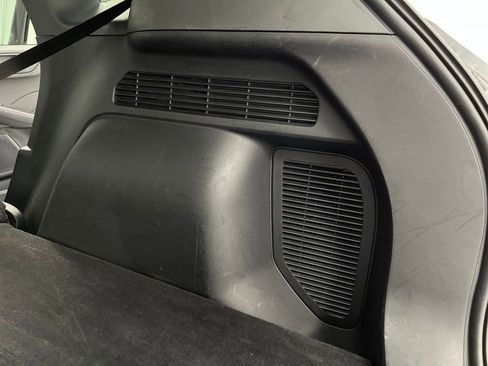 Used 2024 Ford Escape ST-Line w/ Cold Weather Package image 32