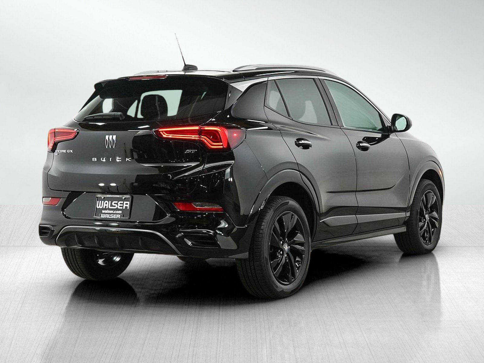 Used 2024 Buick Encore GX Sport Touring AWD/4WD image 5