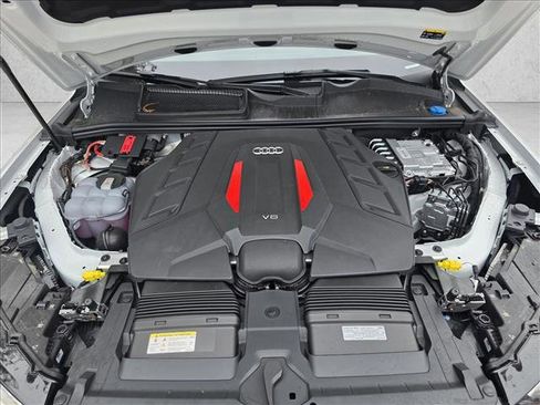 New 2026 Audi SQ7 Premium Plus image 28