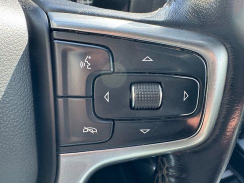Used 2020 Chevrolet Silverado 2500 LTZ w/ LTZ Convenience Package AWD/4WD image 17
