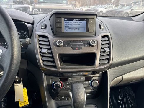 Certified 2023 Ford Transit Connect XL image 11