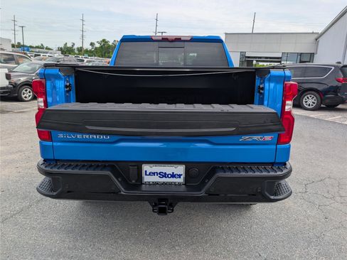 Used 2025 Chevrolet Silverado 1500 ZR2 w/ Technology Package AWD/4WD image 15