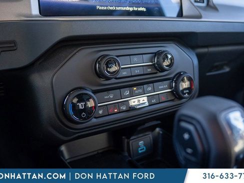 New 2025 Ford Bronco Outer Banks AWD/4WD image 9