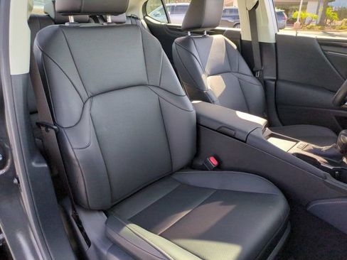 Used 2025 Lexus ES 350 350 w/ Accessory Package (Z2) image 29