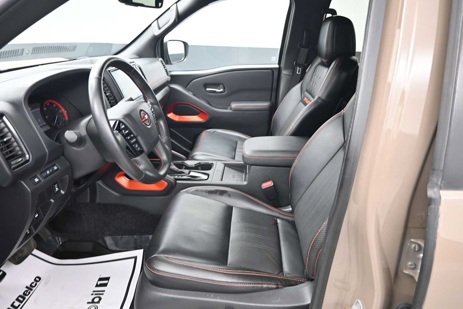 Used 2023 Nissan Frontier PRO-4X w/ Pro-4X Premium Package AWD/4WD image 21
