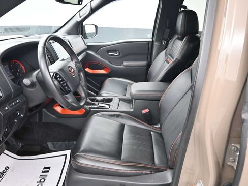 Used 2023 Nissan Frontier PRO-4X w/ Pro-4X Premium Package AWD/4WD image 21