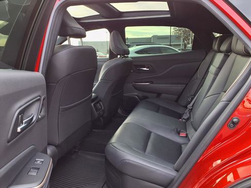 Used 2023 Toyota Crown Platinum image 29