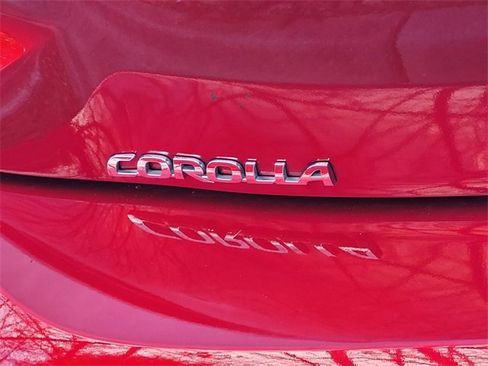 Used 2024 Toyota Corolla SE image 7