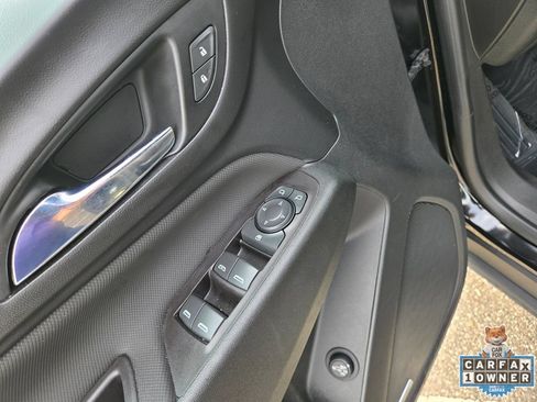 Used 2022 Chevrolet Equinox RS w/ RS Leather Package FWD image 25