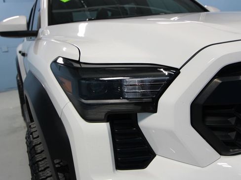 Used 2024 Toyota Tacoma TRD Off-Road AWD/4WD image 35