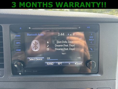 Used 2017 Toyota Sienna LE image 17