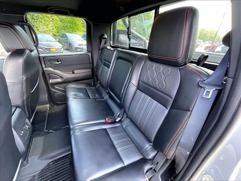 Used 2024 Nissan Frontier PRO-4X w/ Pro Premium Package AWD/4WD image 14